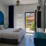 Sunset Boutique & Cirali