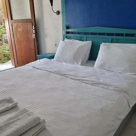 Sunset Boutique & Çıralı