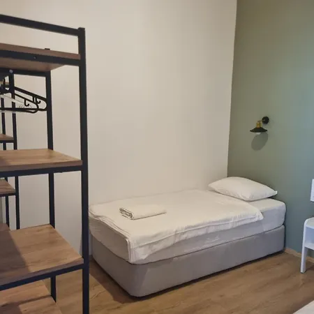 Sunset Boutique & Πανσιόν