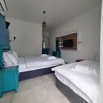Sunset Boutique & Konukevi Çıralı
